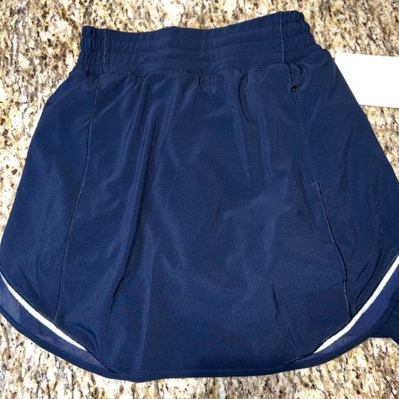 NWT Lululemon Hotty Hot High-Rise Skirt Long - True Navy - Picture 2 of 12